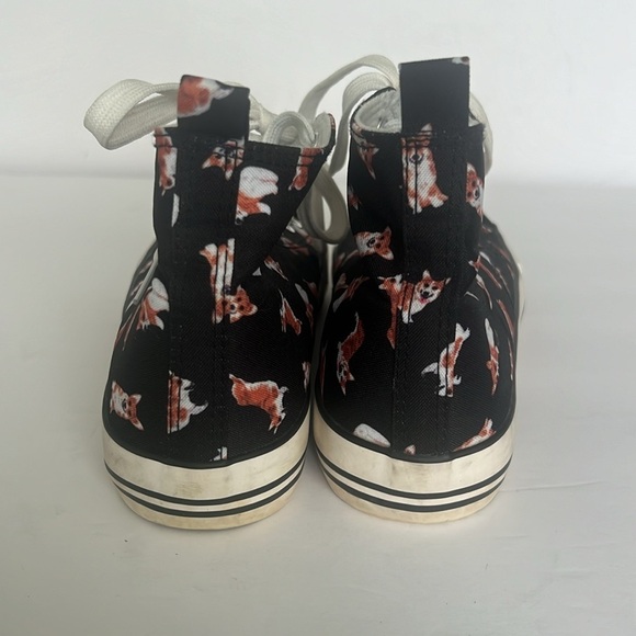 Hot Topic Corgi Butt Hi-Top Sneakers Size 9 🕶️ - Picture 4 of 7
